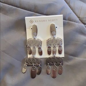 Kendra scott earrings Never Worn